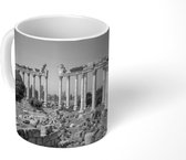 Mok - Zuilen met lucht in Baalbek - zwart wit - 350 ML - Beker