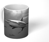 Mok - Groep haaien - zwart wit - 350 ML - Beker