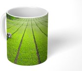 Mok - Aan het werk op een theeplantage - 350 ML - Beker