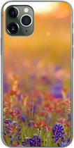 Geschikt voor iPhone 11 Pro hoesje - Bloemen - Goud - Zon - Siliconen Telefoonhoesje
