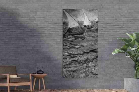 Schuttingposter Sailing boats - Vincent van Gogh - Zwart - Wit - 100x200 cm - Tuindoek