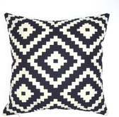 Aztec Kussenhoes Izaro | Grafisch | Zwart | 45 x 45 cm | Exclusief binnenkussen