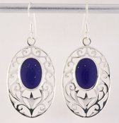Grote opengewerkte zilveren oorbellen met lapis lazuli