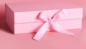 Luxe geschenkdoos | geschenkdoos met deksel magneet | giftbox | feestdagen | cadeau inpakken | roze