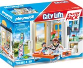 Bol.com PLAYMOBIL Starterpack City Life Kinderarts - 70818 aanbieding