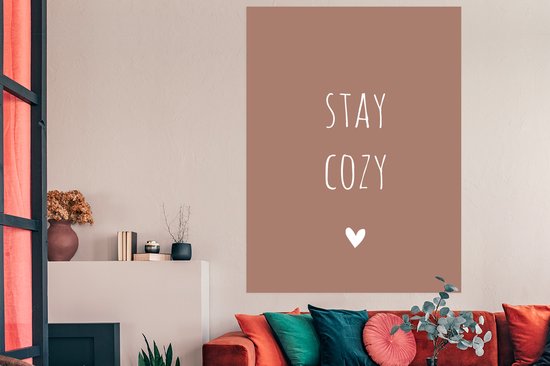 Affiche avec citation anglaise « Restez au chaud » et un cœur sur fond marron - 120 x 180 cm XXL