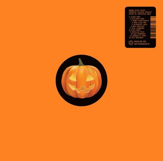 Oranje hoes met een illustratie van een lachende pompoen en de titel 'ULVER SCARY MUZAK'.