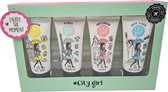 Geschenkset City Girl - Body Scrub - Shower Gel - Shampoo - Hand Lotion - 4 x 100 ml - Schoencadeautjes sinterklaas - Cadeau - Sinterklaas - Kerst