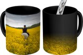 Magische Mok - Foto op Warmte Mok - Paarden - Paardrijden - Bloemen - 350 ML