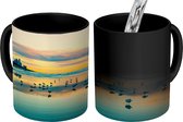 Magische Mok - Foto op Warmte Mok - De Australische Gold Coast vlak voor een kleurrijke zonsopkomst - 350 ML