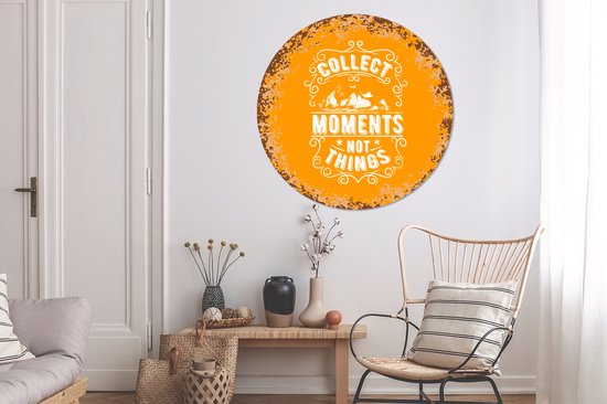 WallCircle - Wandcirkel ⌀ 150 - Vintage - Berg - Tekst - Ronde schilderijen woonkamer - Wandbord rond - Muurdecoratie cirkel - Kamer decoratie binnen - Wanddecoratie muurcirkel - Woonaccessoires