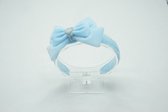 Fluweel luxe haarband - Licht blauw fluweel – Luxe haarband – Luxe accessoire - Haarstrik - Bows and Flowers
