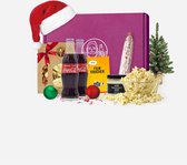 Pathé Filmavondje Alcoholvrij Kerstpakket - Digiborrel.nl - Borrelpakket - Borrelbox - Cadeaupakket - Cadeau - Verjaardag - Giftset - Kerstcadeau - Kerstpakket - Escape Room - Pubquiz - Onlin