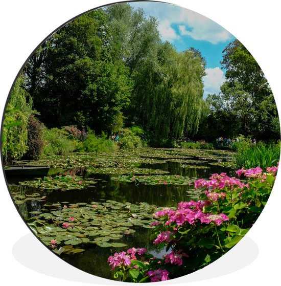 WallCircle - Wandcirkel - Muurcirkel - Zomerdag met waterlelies in het water in Monet's tuin in Frankrijk - Aluminium - Dibond - ⌀ 30 cm - Binnen en Buiten