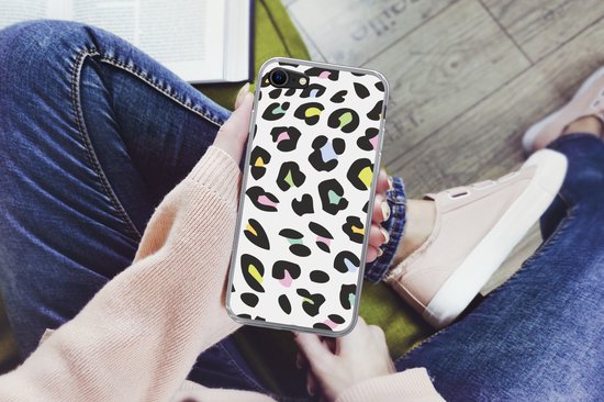 Coque iPhone 7 - Imprimé Panthère - Couleurs - Zwart - Siliconen - Sinterklaas - Noël - Cadeaux - Cadeaux chaussures