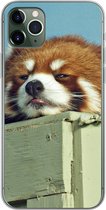 Geschikt voor iPhone 11 Pro Max hoesje - Panda - Hout - Rood - Siliconen Telefoonhoesje