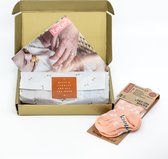 KipKep - Blijf-sokjes - 6-12 maanden - Party Pink - cadeau verpakking - licht roze baby sokjes - zakken niet af