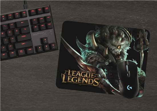 league of legends - arcane - Rengar - muismat - gaming
