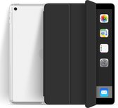 Hoes geschikt voor Apple iPad Air 2020/2022 Smart Tri-Fold Transparante Soft Case - Zwart- papierachtig -  Apple - iPad Air 4 - iPad Hoesje - Ipad Case - Ipad Hoes - Autowake - Mag