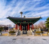 Koreaans paviljoen in Yongdusan Park in Busan - Fotobehang (in banen) - 250 x 260 cm