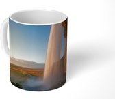 Mok - Het vallende water van de Gullfoss waterval - 350 ML - Beker