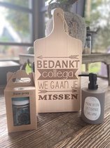 Serveerplankje collega + zeeppompje maak er een spetterende dag van + giftset soap / afscheid / collega / bedankt