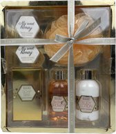 Body lotion / Douch gel / Zeep blok / 2 badfizzerbal - Douch puf - 6 Delig douch set - Goud- Honey geur - Geschenkset