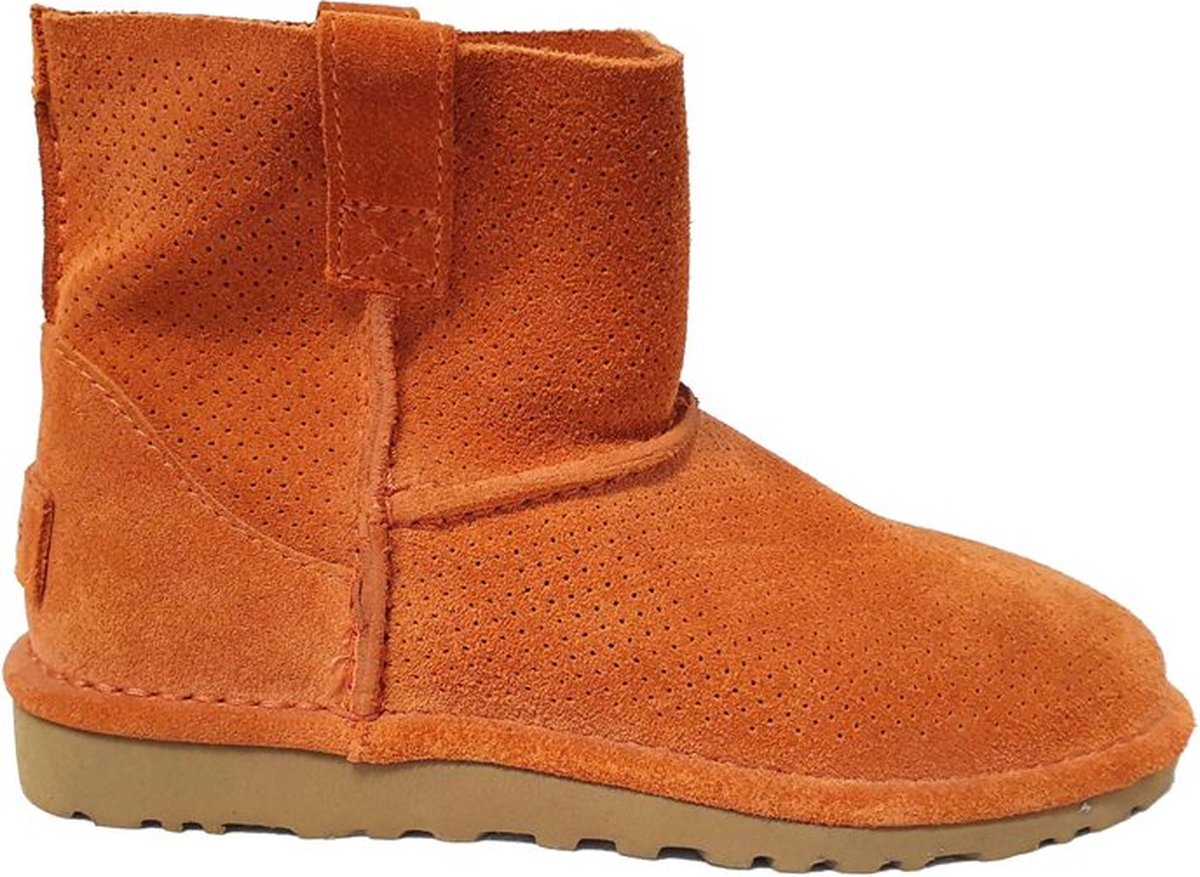 UGG Suede Dames Boot Classic Unlined Mini Perf 1016852 Orange (Fop) EU 36