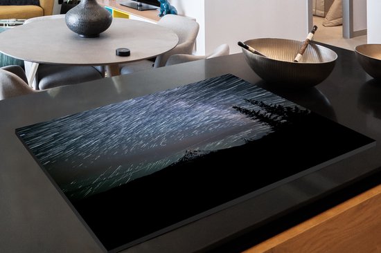 KitchenYeah® Inductie beschermer 91.2x52 cm - Sterrenhemel - Bos - Sporen - Kookplaataccessoires - Afdekplaat voor kookplaat - Inductiebeschermer - Inductiemat - Inductieplaat mat