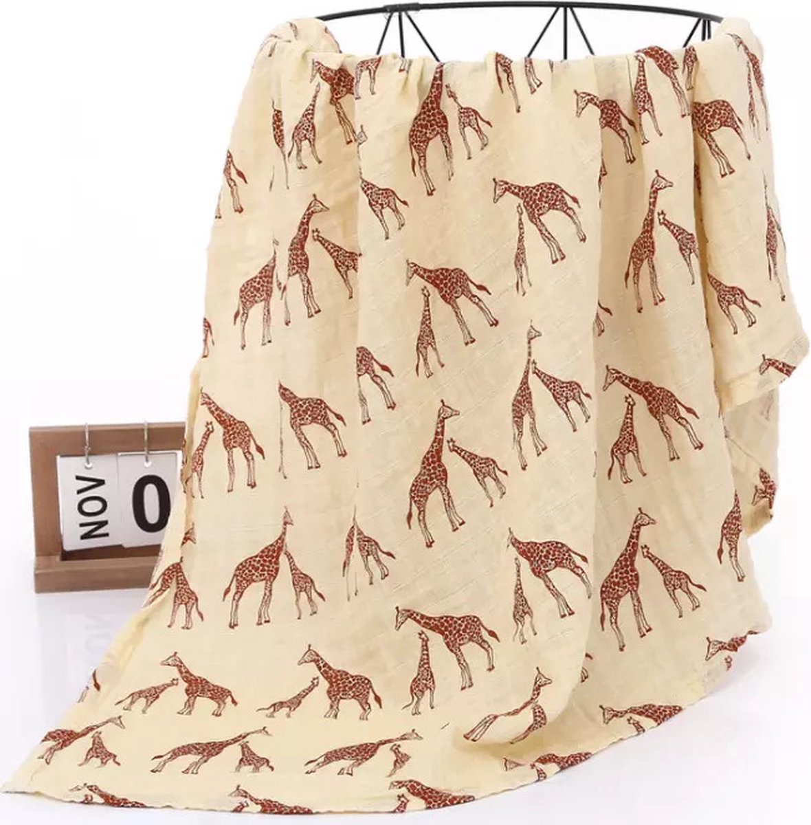 Goedkoopste Hydrofiele doek XL - 120x120 cm - Inbakerdoek - Gele Giraf - Swaddle doek groot - Hydrofiele luier