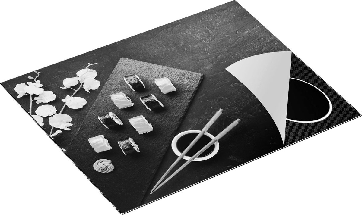 Chefcare Inductie Beschermer Sushi met Bloemen op Zwarte Marmer - Zwart Wit - 65x55 cm - Afdekplaat Inductie - Kookplaat Beschermer - Inductie Mat