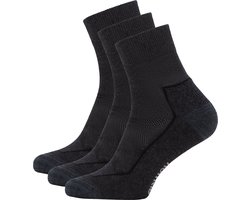 NOMAD® 3 Pack Coolmax Quarter Wandelsokken | Maat 39-42 Grijs | Medium demping | Elastische wreef band NOMAD® 3 Pack Coolmax Quarter Wandelsokken | Maat 39-42 Grijs | Medium demping | Elastische wreef band