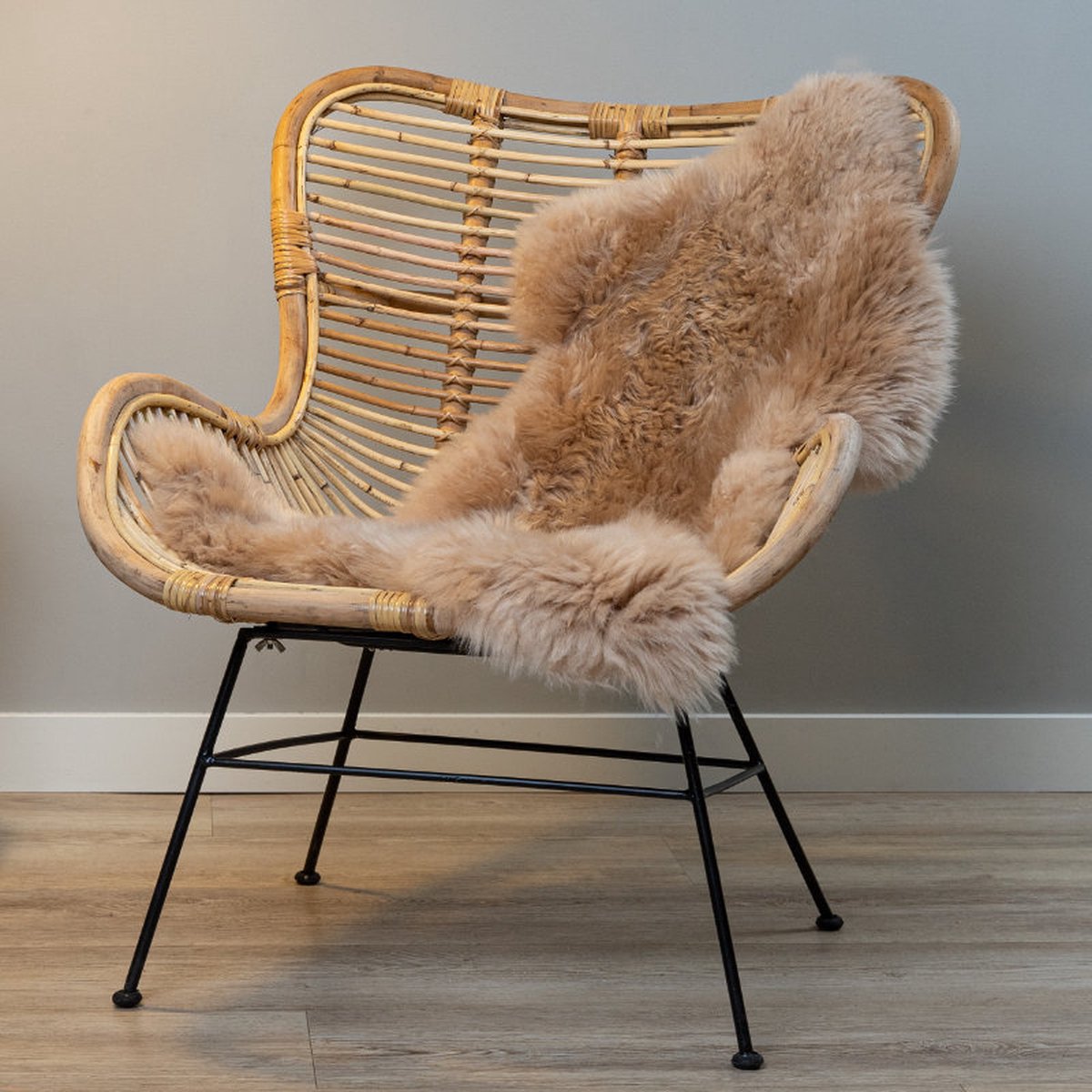 WOOOL® Australisch Schapenvacht - Beige M (100x55cm) 100% Natuurlijk & Echt - Vloerkleed - ECO+