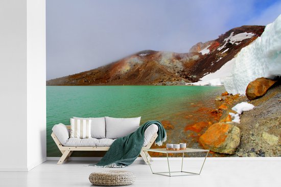 Behang - Fotobehang Groene meer in het Nationaal park Tongariro in Oceanië - Breedte 600 cm x hoogte 400 cm