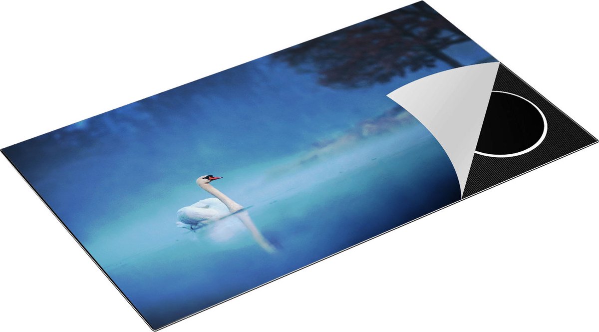 Chefcare Inductie Beschermer Zwaan op het Water tussen de Mist - 91,6x52,7 cm - Afdekplaat Inductie - Kookplaat Beschermer - Inductie Mat