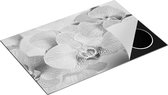 Chefcare Inductie Beschermer Roze Orchidee Bloemen - Zwart Wit - 80x50 cm - Afdekplaat Inductie - Kookplaat Beschermer - Inductie Mat
