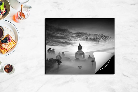 Chefcare Inductie Beschermer Boeddha Beeld in de Mist - Zwart Wit - 65x52 cm - Afdekplaat Inductie - Kookplaat Beschermer - Inductie Mat