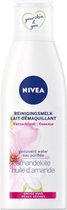 NIVEA Essentials Verzachtende Reinigingsmelk met Amandelolie - 200 ml - Reinigingsmelk