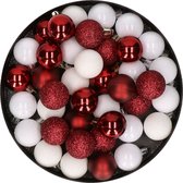 Kleine kunststof kerstversiering 40x stuks set en 3 cm kerstballen in het wit en donkerrood - Voor kleine kerstbomen