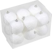 12x Kleine kunststof kerstballen met sneeuw effect wit 8 cm - Witte sneeuw kerstballen 8 cm