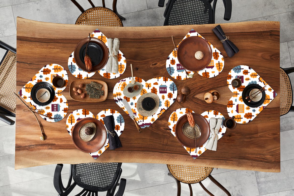 Onderleggers - Placemats - Placemats hartje - Patronen - Huis - Bomen - 10 stuks
