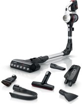 Zwarte Bosch steelstofzuiger met accessoires, waaronder een DynamicPower Brush.