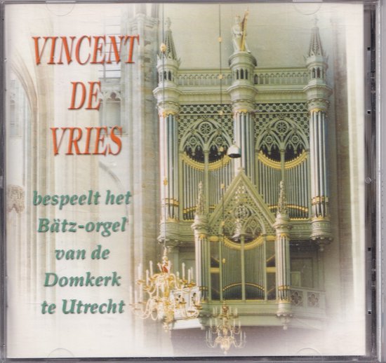 Vincent de Vries bespeelt het Bätz-orgel van de Domkerk te Utrecht