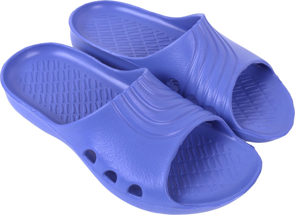Blauwe, superlichte universele slippers van hoogwaardig rubber - BAMBINO LEMIGO / 35-36