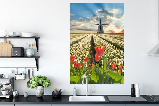 Poster Windmolen - Tulpen - Lucht - Natuur - 80x120 cm