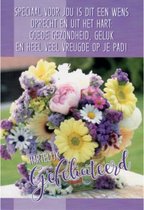 Hartelijk gefeliciteerd! Dit is voor jou een wens uit het hart: Goede gezondheid, geluk en veel vreugde op je pad. Een prachtige kaart met een vaas vol kleurrijke bloemen. Een dubbele wenskaart inclusief envelop en in folie verpakt.