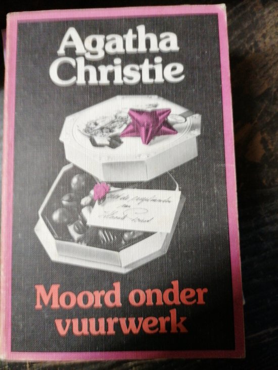 Poirot 8 - Moord onder vuurwerk - cover