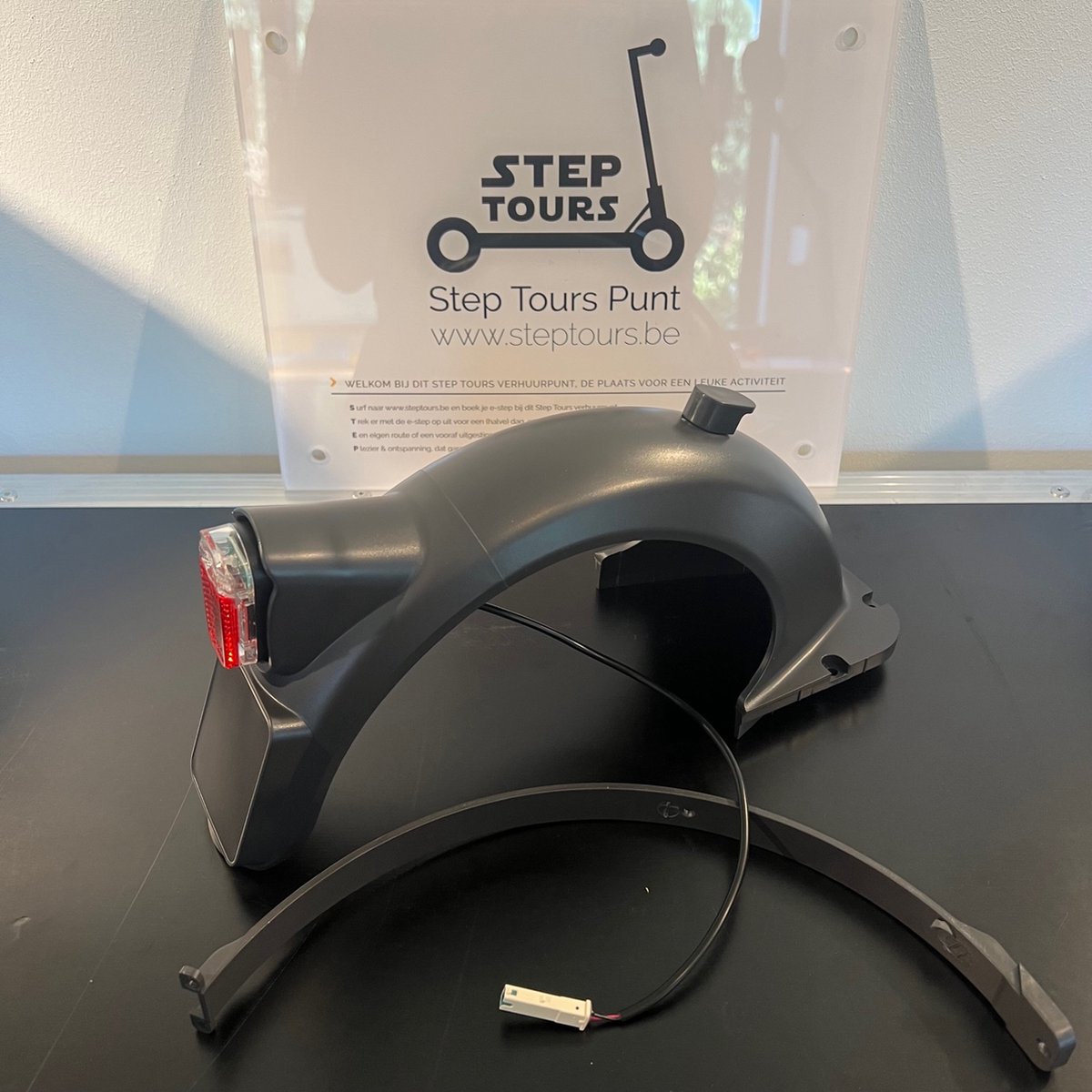 Spatbord voor E-Step met achterlicht (Achter) - Past op Ninebot-Segway Max G30ll, Max G30LE en Max G30 by Step Tours – foto 7