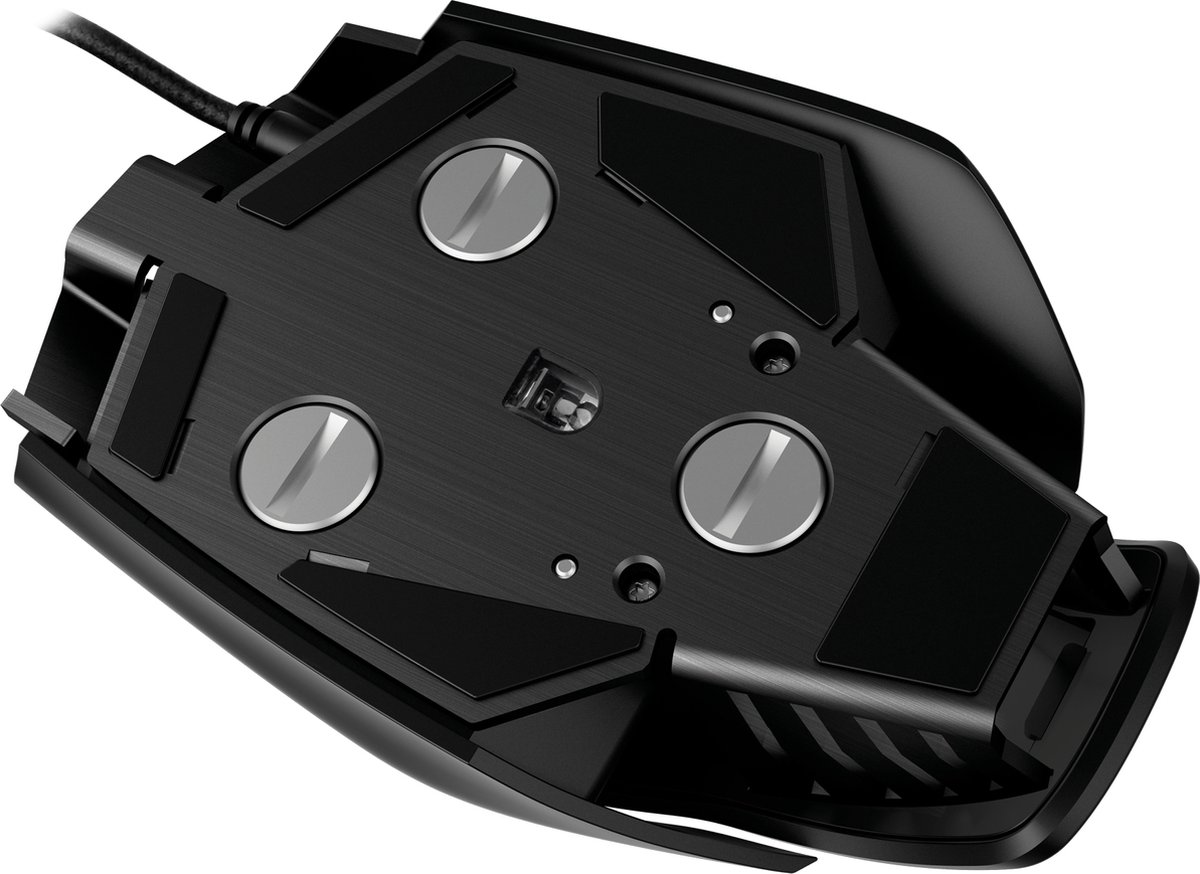 La super souris gaming Corsair SCIMITAR PRO RGB est en ce moment à