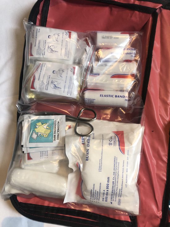 EHBOkit Car Safety Pack Safety verbanddoos 30 onderdelen